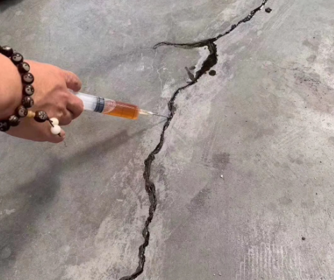 宋洛乡混凝土裂缝修补技术详解​